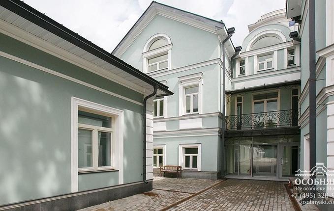 в Трубниковском переулке, 21, площадь 1325 м