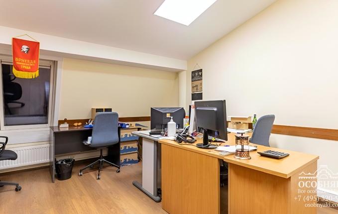 на улице Льва Толстого, 2, площадь 573 м