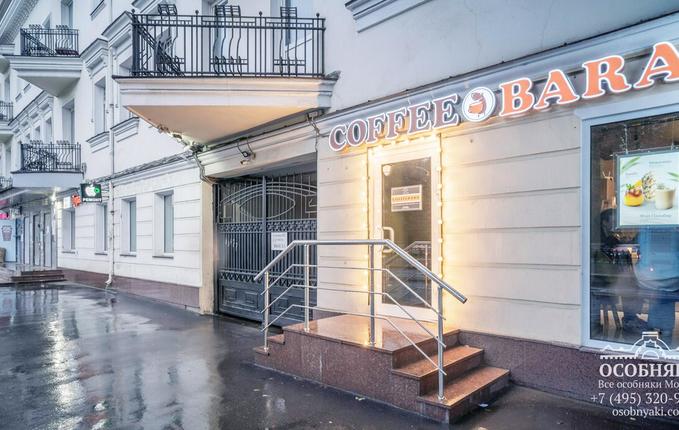 На Большой Серпуховской улице, 14, площадь 2004 м