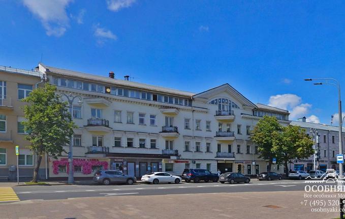 На Большой Серпуховской улице, 14, площадь 2004 м