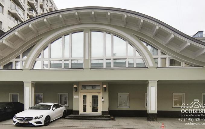 на Земляном валу, 68/18, площадь 692 м