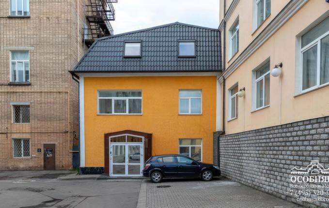 на улице Фридриха Энгельса, 75, площадь 690 м