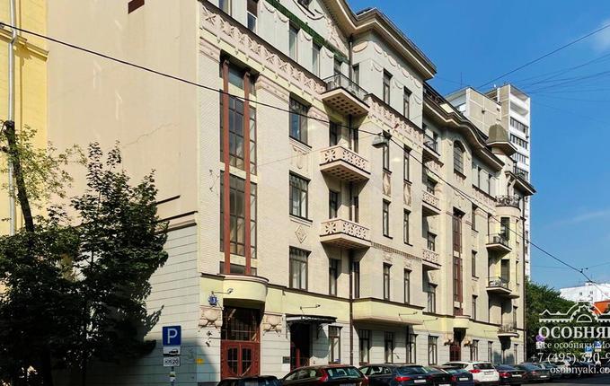 на улице Щепкина, 3, площадь 3472 м