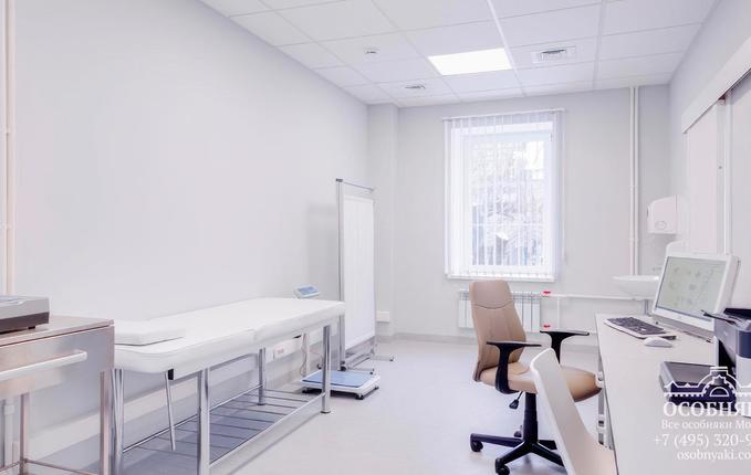 в 1-м Смоленском переулке, 7, площадь 2200 м