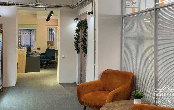 на улице Бахрушина, 10, площадь 1063 м