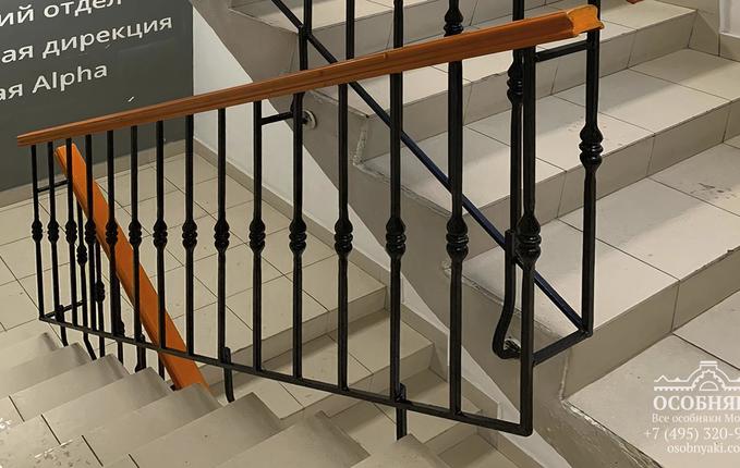 на улице Бахрушина, 10, площадь 1063 м