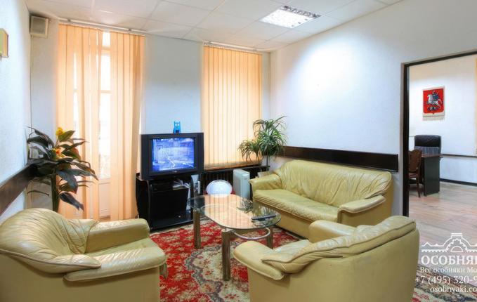 в Каланчёвском тупике, 9, площадь 498 м