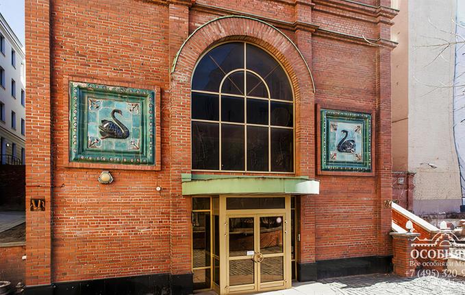 в Звонарском, 5, площадь 1655 м