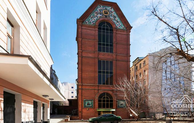 в Звонарском, 5, площадь 1655 м