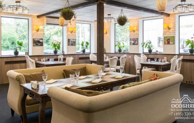 на улице 10-летия Октября, 5, площадь 223 м