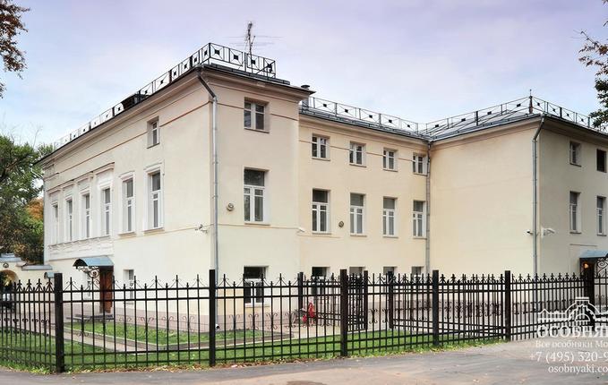 на улице Александра Солженицына, 8, площадь 800 м