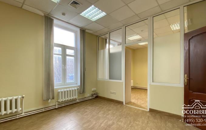 на улице Александра Солженицына, 8, площадь 800 м