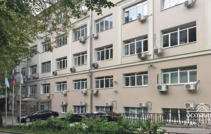 на Комсомольском проспекте, 42, площадь 5429 м