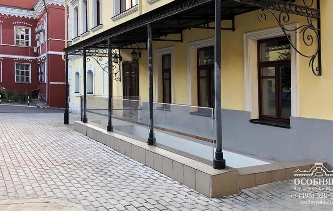 на Николоямской улице, 52, площадь 1300 м