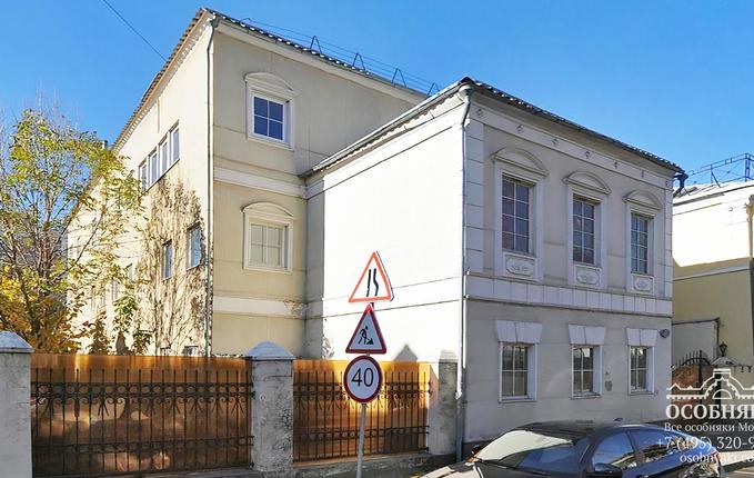 на Садовнической улице, 52, площадь 1224 м