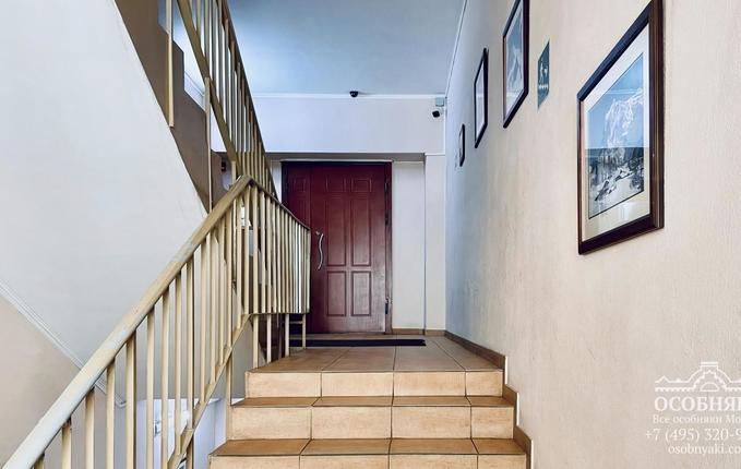 на Проспекте Мира, 16, площадь 3928 м