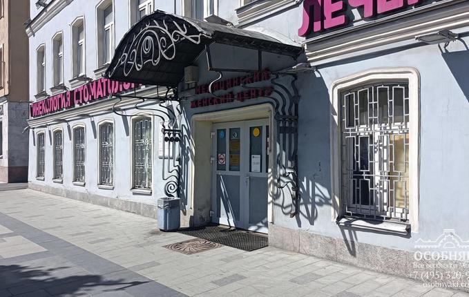 на Земляном Валу, 62, площадь 1130 м