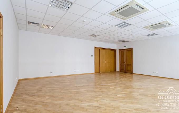 в Скатертном переулке, 14, площадь 1368 м