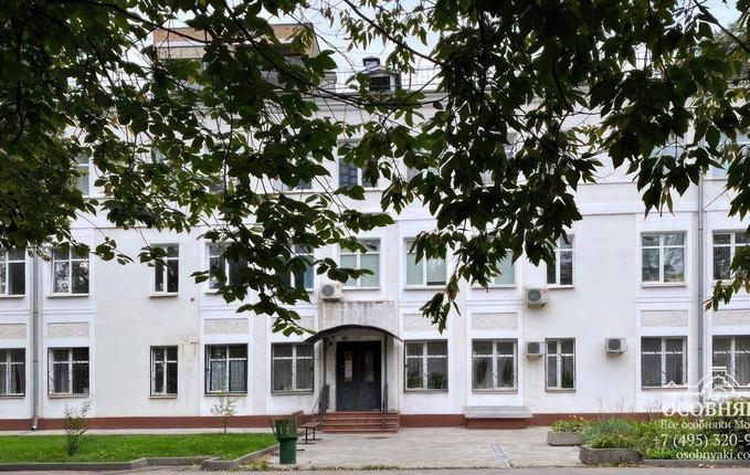 на улице Пилота Нестерова, 5, площадь 1140 м