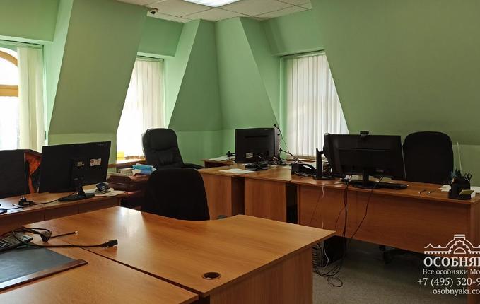 на Большой Серпуховской, 7, площадь 2526 м