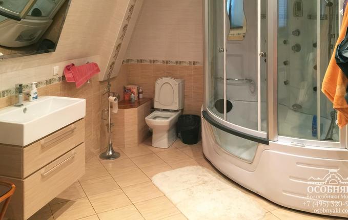 на Троицкой, 7, площадь 1260 м