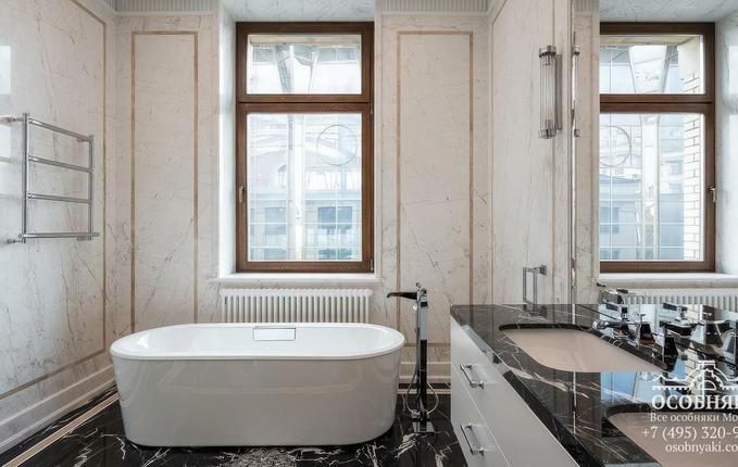 в Турчаниновом переулке, 2А, площадь 2558 м