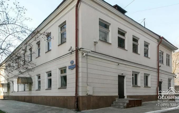 в Мерзляковском переулке, 22, площадь 692 м