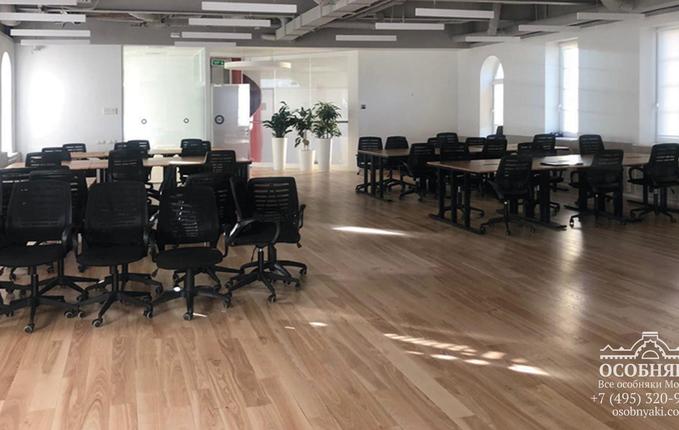 в Олсуфьевском переулке, 8с6, площадь 1580 м