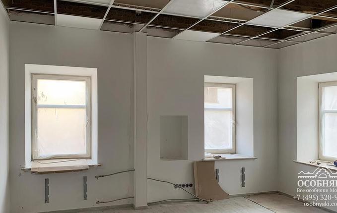 в Мельницком переулке, 8, площадь 462 м