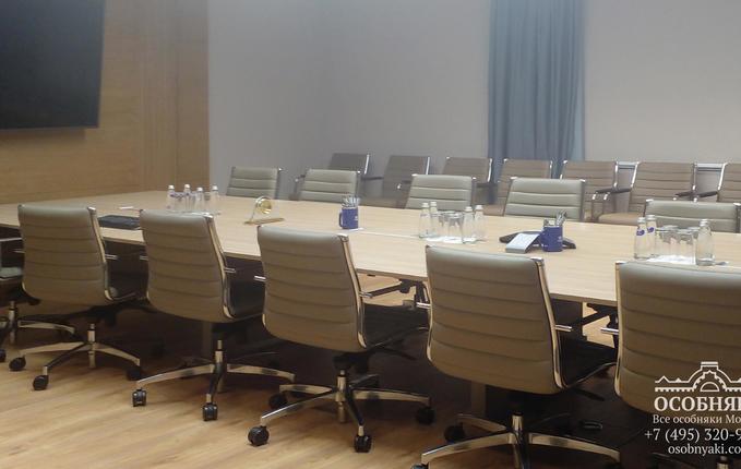 на улице Тимура Фрунзе, 24, площадь 8142 м