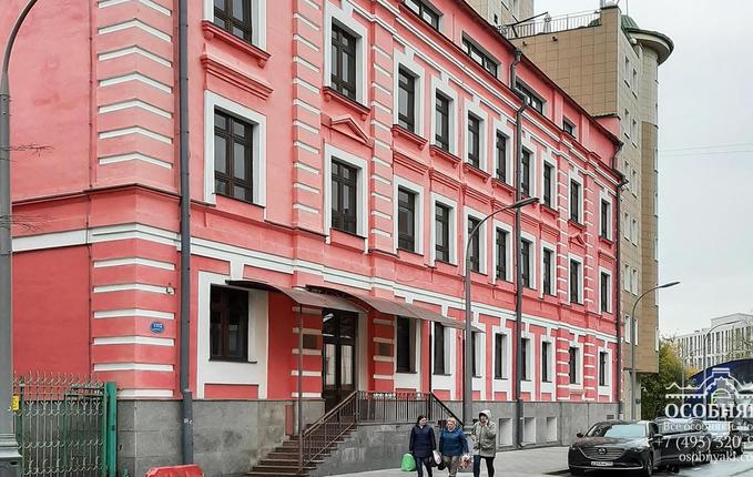 на Верхней Радищевской улице, 17, площадь 1751 м