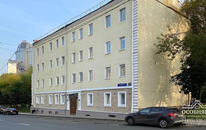 в Грохольском переулке, 32, площадь 860 м