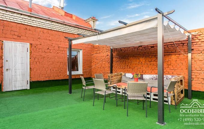 в Грохольском переулке, 32, площадь 860 м