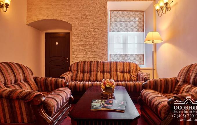 в Старопименовском переулке, 11с2, площадь 688 м