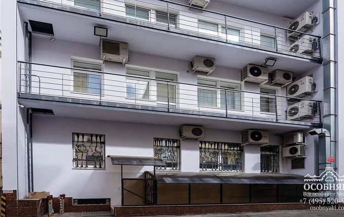 в Последнем переулке, 22, площадь 742 м