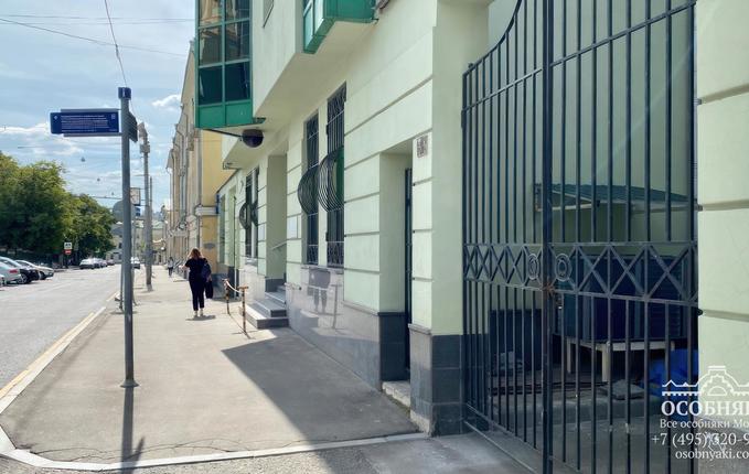 в Елоховском проезде, 3, площадь 1000 м