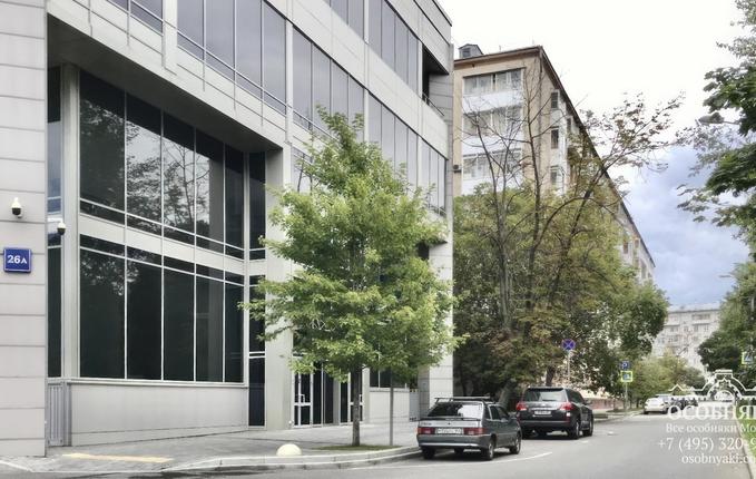 на улице Хамовнический Вал, 26, площадь 2460 м