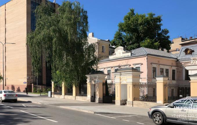 на Садовнической улице, 41с1, площадь 900 м