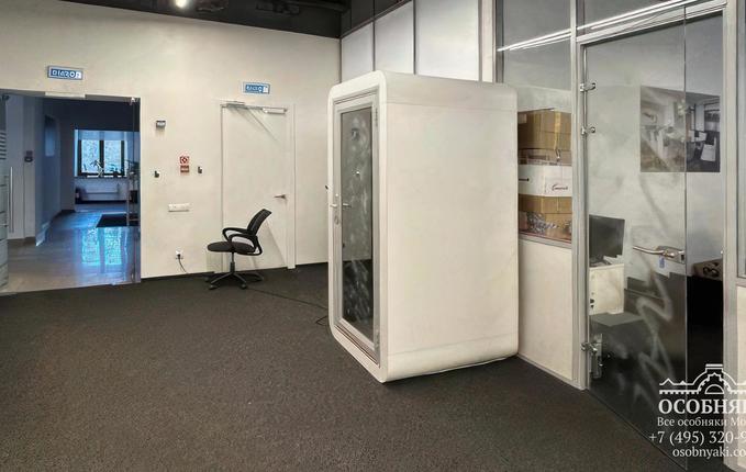 на Смоленском бульваре, 4, площадь 2107 м