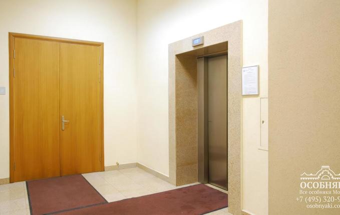 на Смоленском бульваре, 4, площадь 2107 м