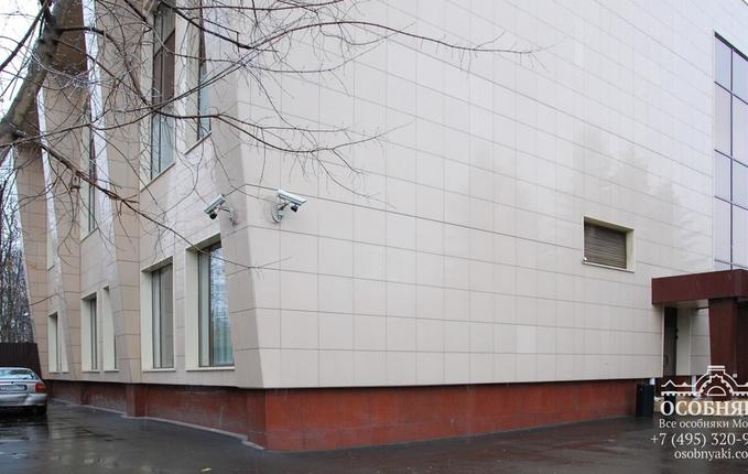 в Графском переулке, 12А, площадь 2607 м