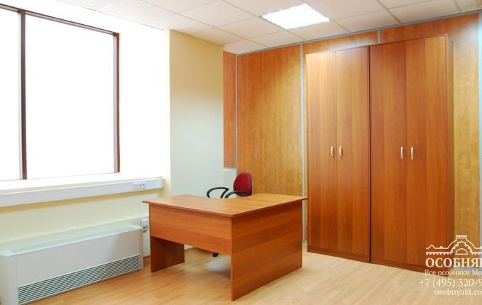 в Графском переулке, 12А, площадь 2607 м