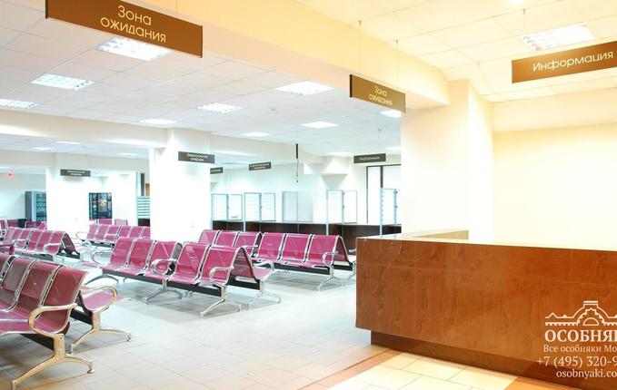 в Графском переулке, 12А, площадь 2607 м