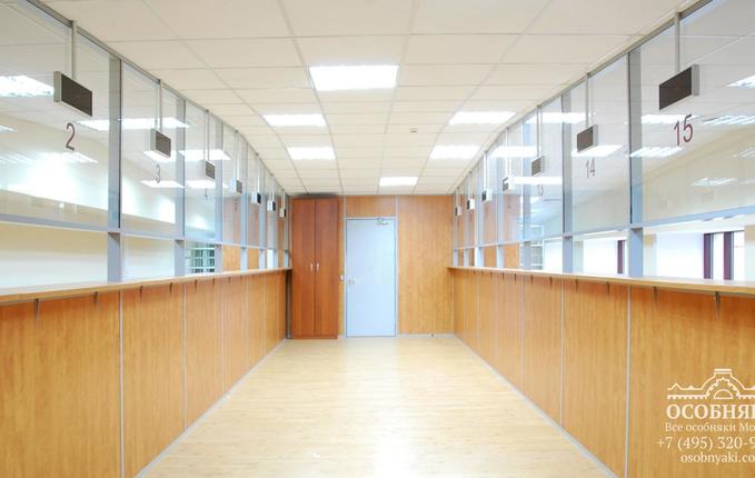 в Графском переулке, 12А, площадь 2607 м