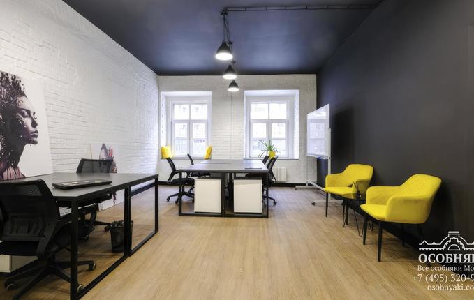 на Мясницкой, 40, площадь 1919 м