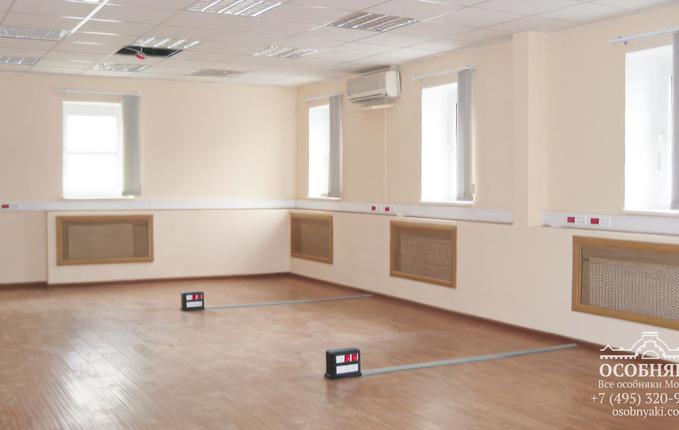 в Аптекарском переулке, 11, площадь 1499 м