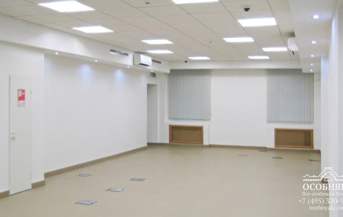 в Аптекарском переулке, 11, площадь 1499 м