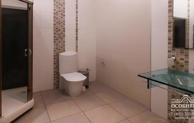 на улице Машкова, 1, площадь 1525 м