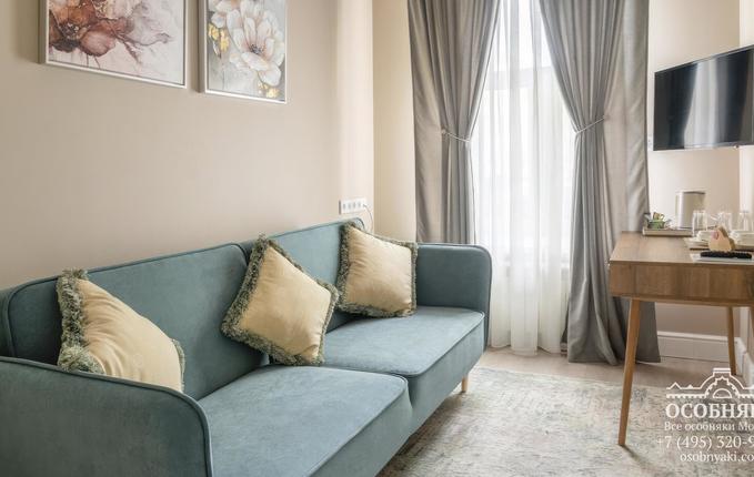 в Сыромятническом проезде, 8, площадь 1044 м