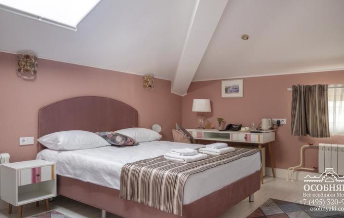 в Сыромятническом проезде, 8, площадь 1044 м